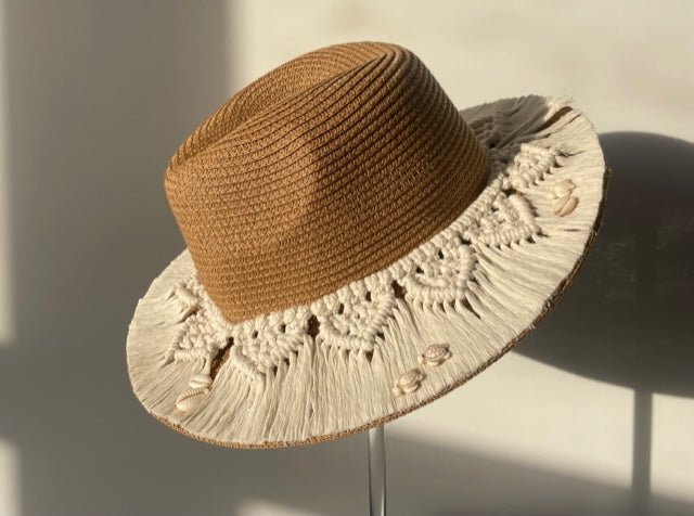 Chapeau MACRAME ET COQUILLAGES
