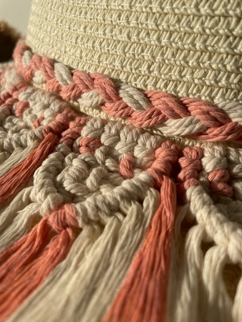 Chapeau ROSE ET BLANC
