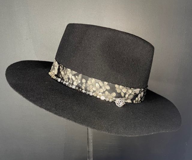 Chapeau BOLA
