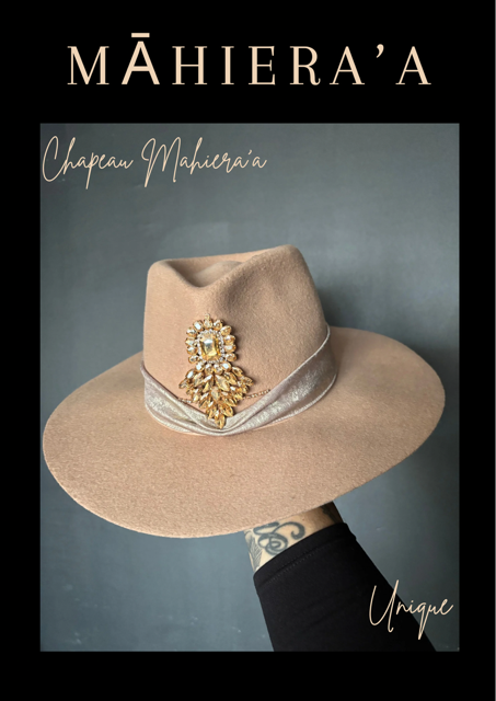 Chapeau bijou beige
