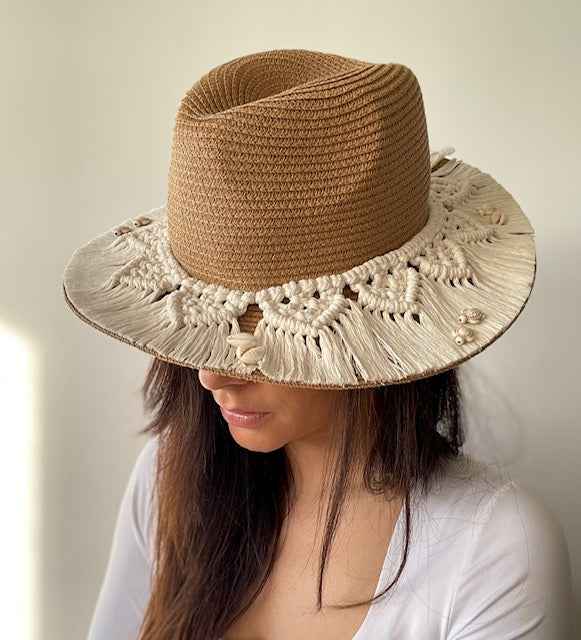 Chapeau MACRAME ET COQUILLAGES