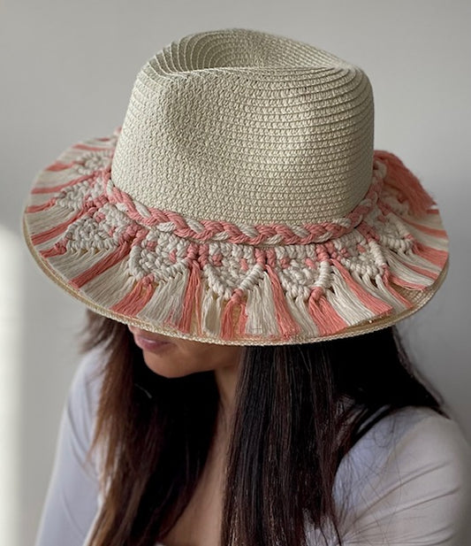 Chapeau ROSE ET BLANC
